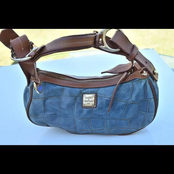 Dooney & Bourke shoulder bag - Picture 8 of 8